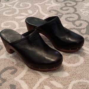 UGG Black Leather Clog Mules with Wood-Effect Heel